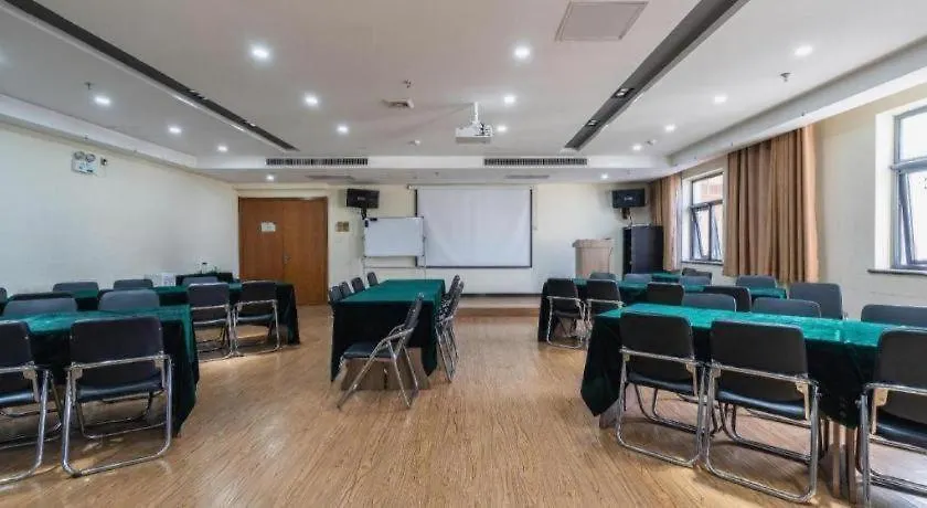 James Joyce Coffetel- Zhengzhou Wenhua Road Technology Market